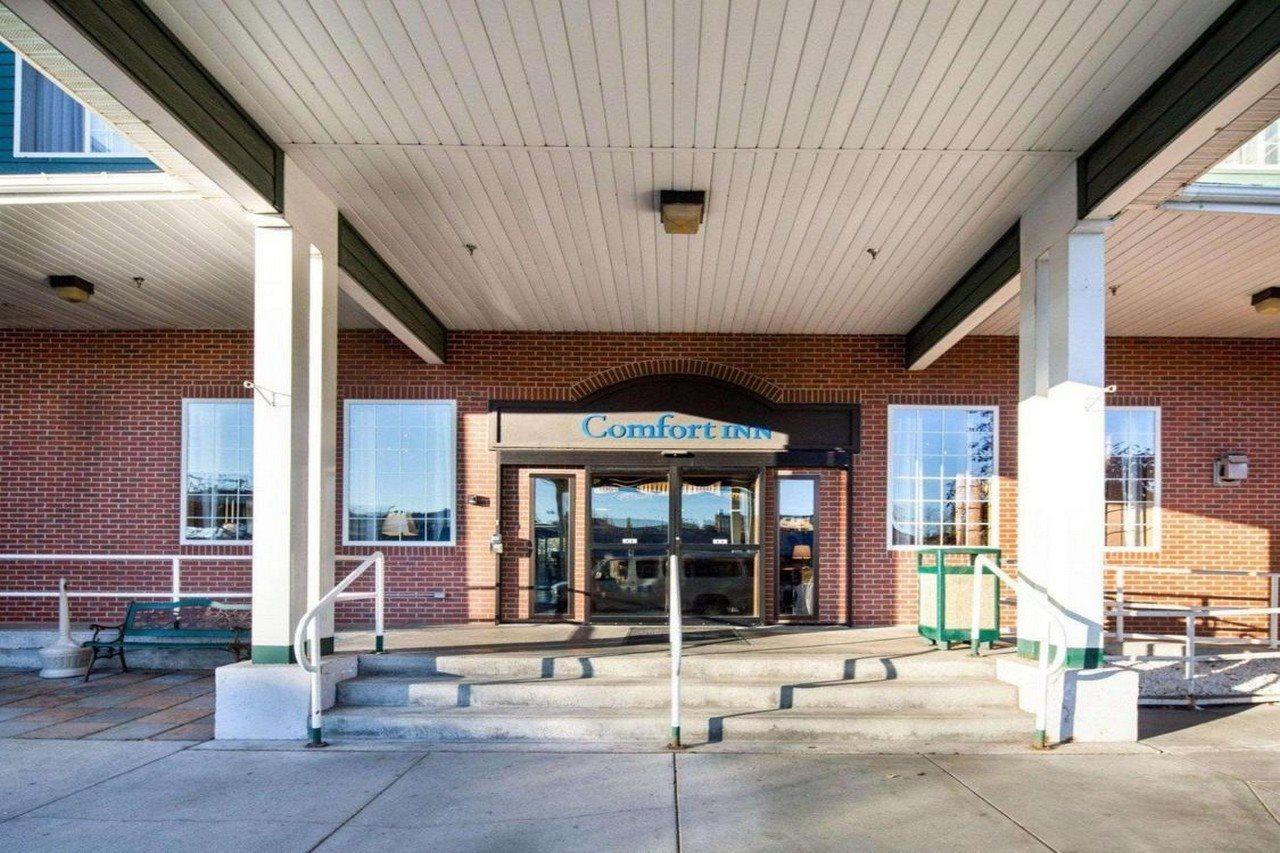 Wingate By Wyndham Anchorage Downtown - Ship Creek Hotel Exterior photo
