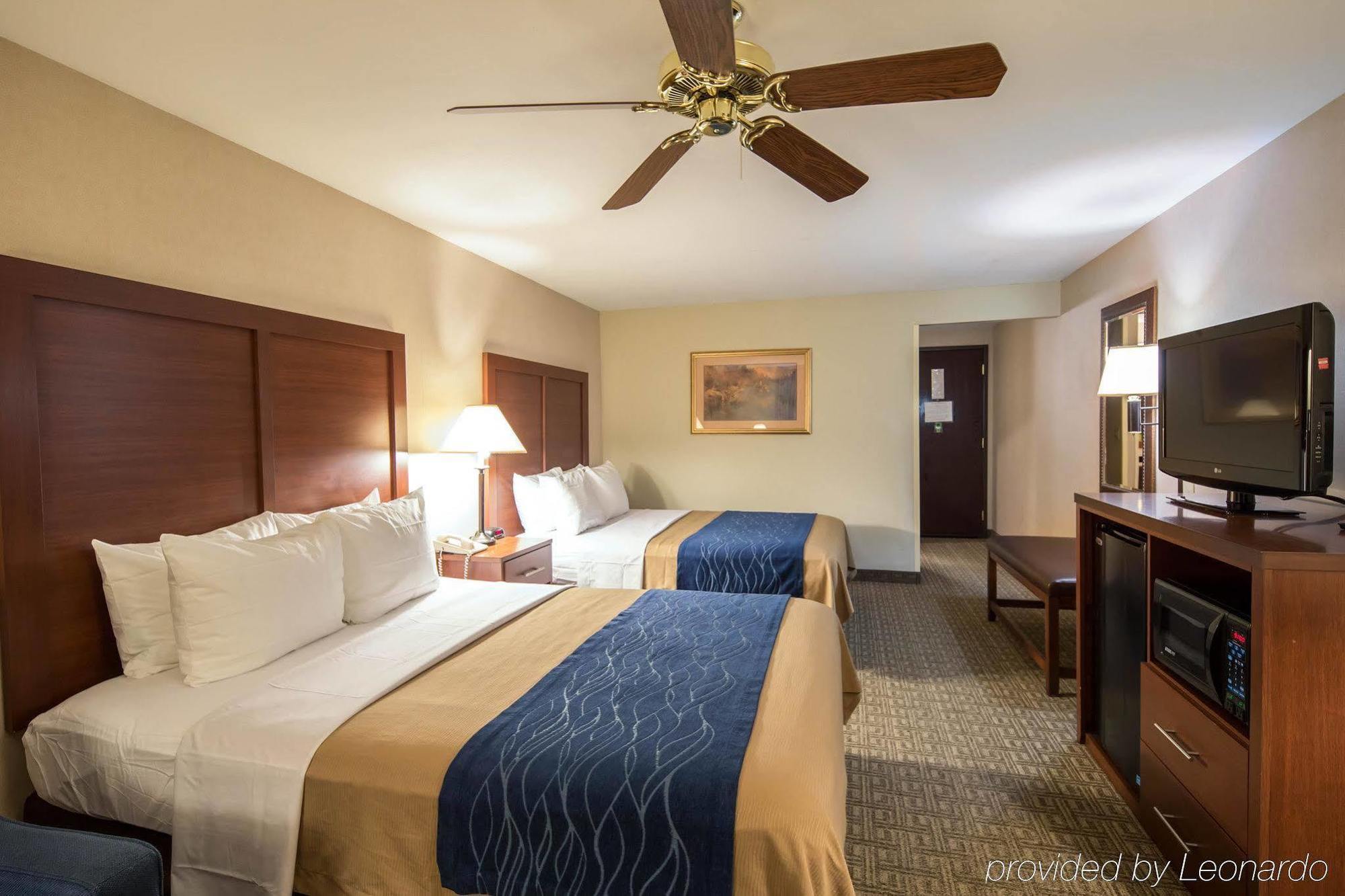 Wingate By Wyndham Anchorage Downtown - Ship Creek Hotel Exterior photo