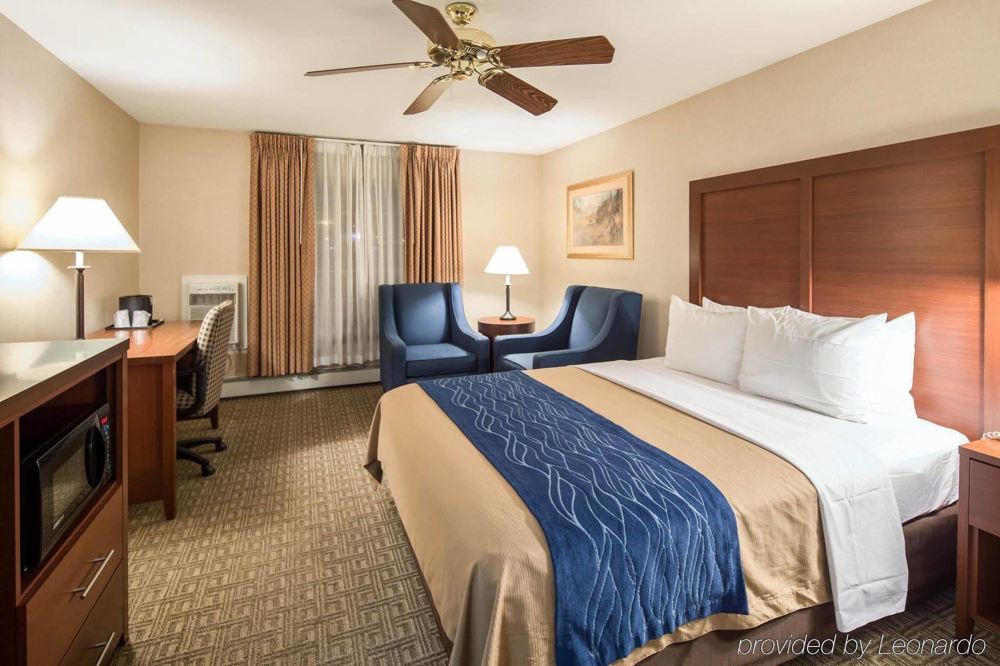 Wingate By Wyndham Anchorage Downtown - Ship Creek Hotel Exterior photo